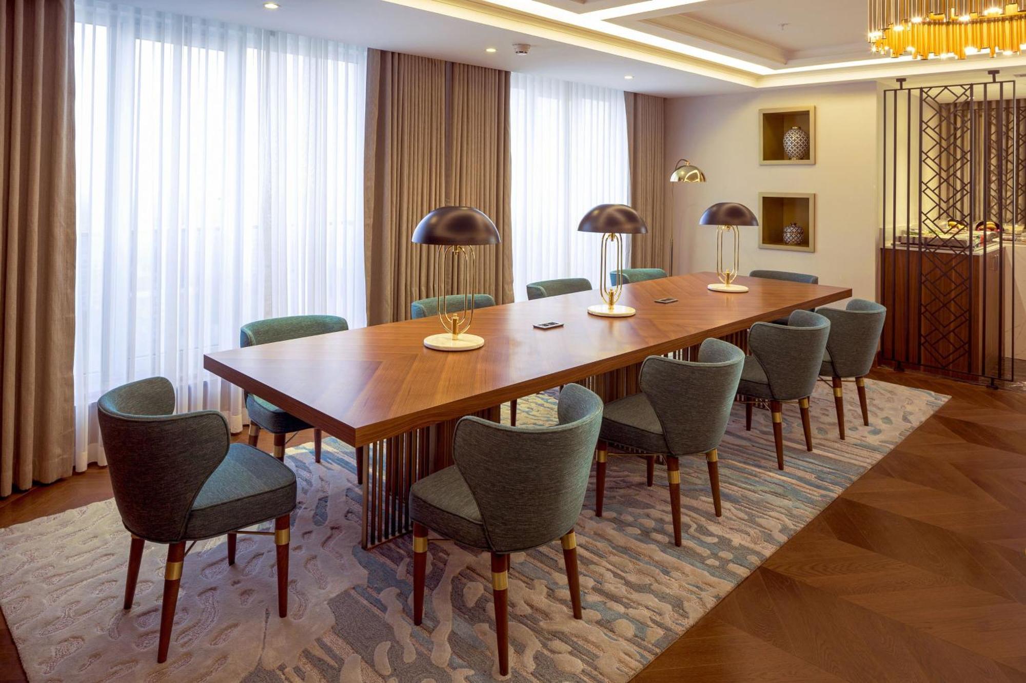 Sheraton Bishkek Luaran gambar